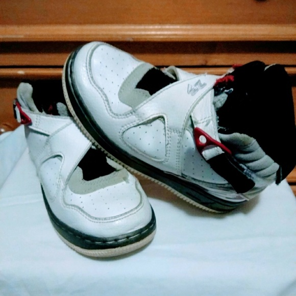 new bugs bunny jordans